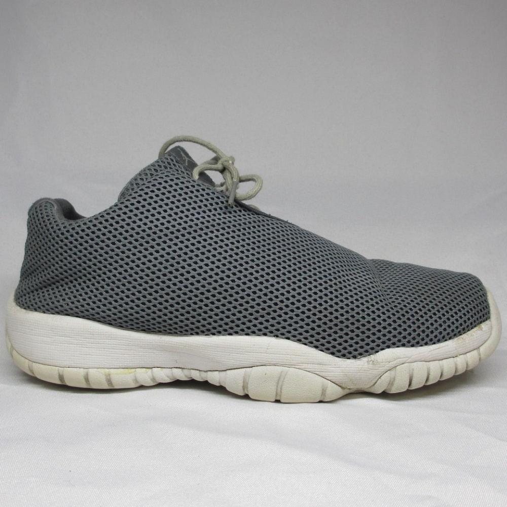 Air Jordan Future Low Sneakers Cool Mist Grey 6.5Y